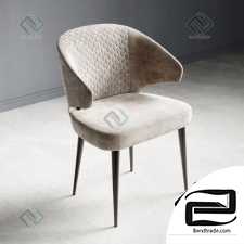 Half-seat 