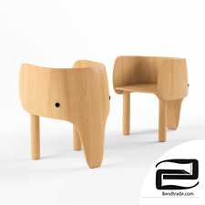 Set of chairs in the form of an elephant