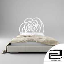 Roza Bed