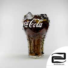 glass of cocacola