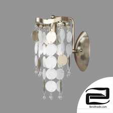 Bogate's 279/1 Shelly pearl sconce