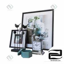 Decorative set Decor set 5 birds on a wooden stand