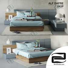 Bed Bed Alf DaFre Skip