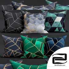Pillows 370