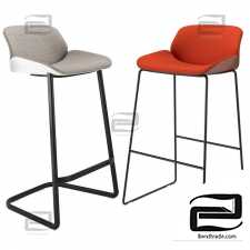 Nuez Bar Stool by Andreu World