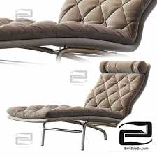 EJ 230 - AV72 Erik Jørgensen Chaise Longue